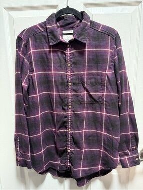 American Eagle Women’s Burgundy Purple Plaid Button-Up Shirt size L